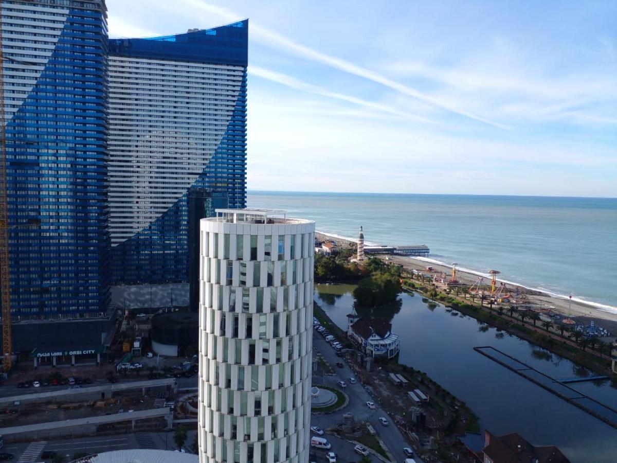 Aphrodite Apartments Batumi Exteriör bild